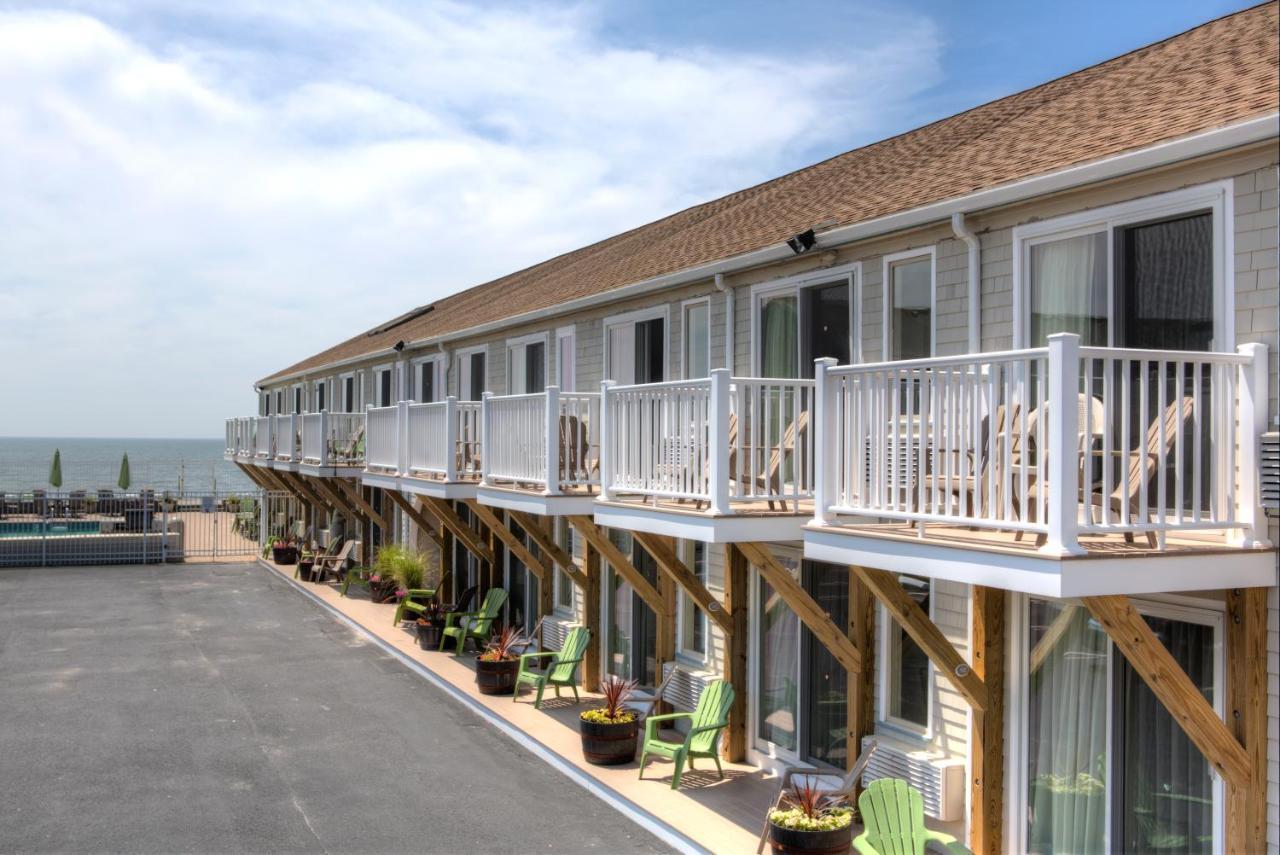 The Corsair & Cross Rip Oceanfront Motel Dennisport Exterior photo